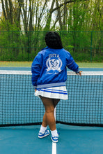 Load image into Gallery viewer, Finer Woman Zip Up Windbreaker
